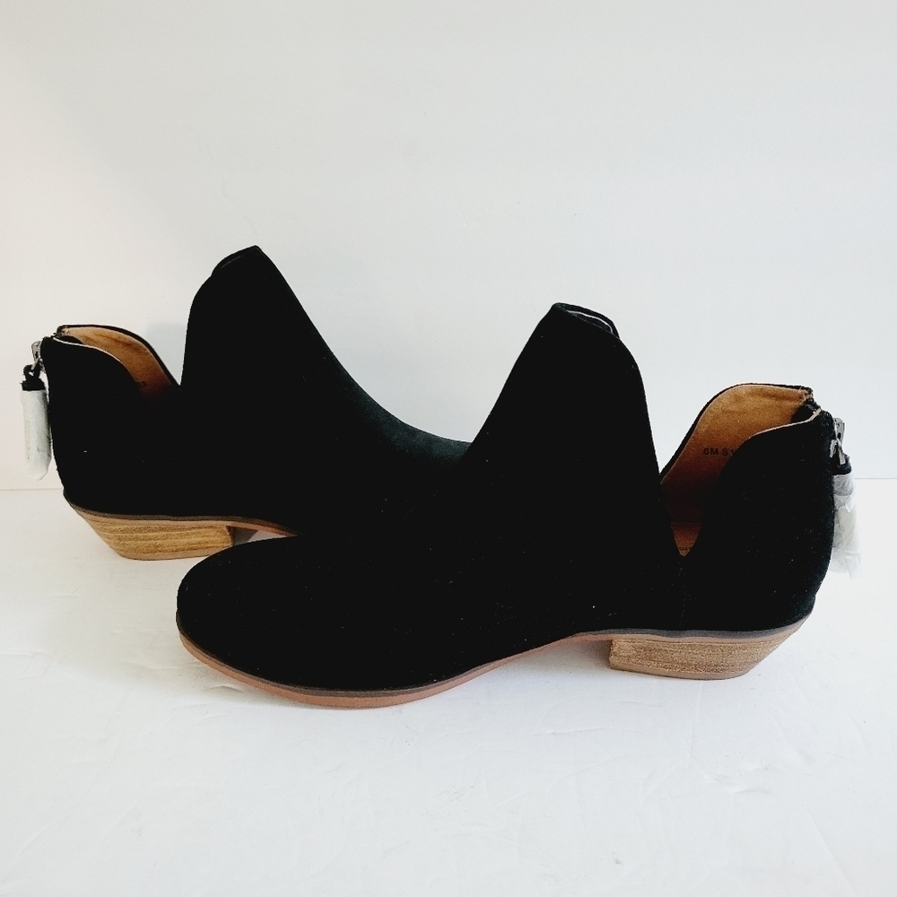 NEW Softwalk Rylee Black Suede Zipper Ankle & Booties Boots Size 6